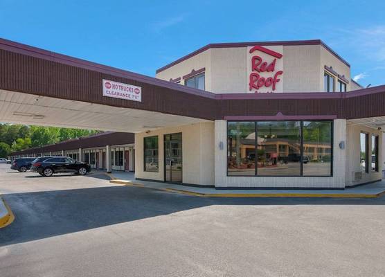 Red Roof Inn Dillon, SC 1