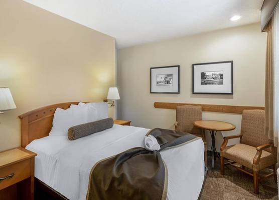 Best Western Pioneer 1