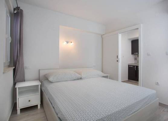 Serious Job Apartment 1