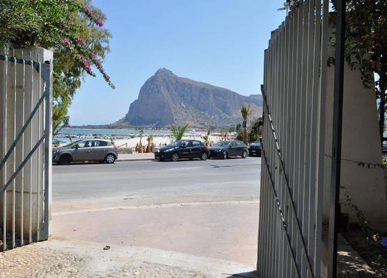Villa Faro B&B 1