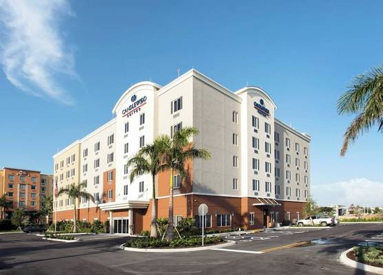 Candlewood Suites MIAMI EXEC AIRPORT - KENDALL by IHG 1
