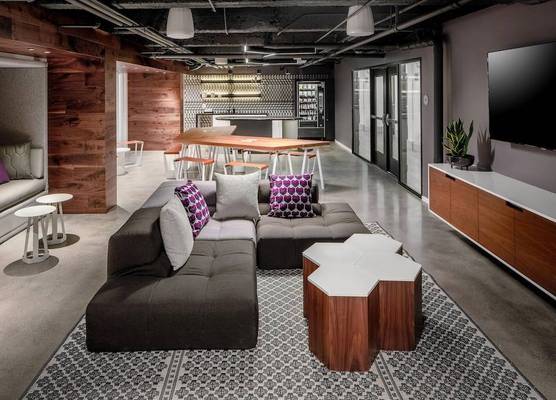 YOTEL San Francisco, Select by Hilton 1