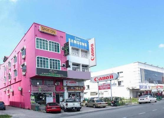 D'Noor Budget Inn 1