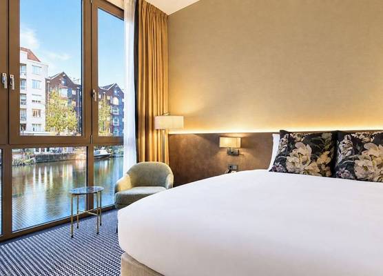 Monet Garden Hotel Amsterdam 1