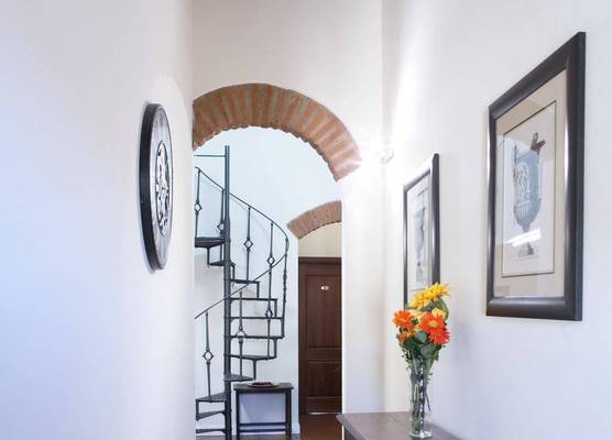 Giuliani Home 1