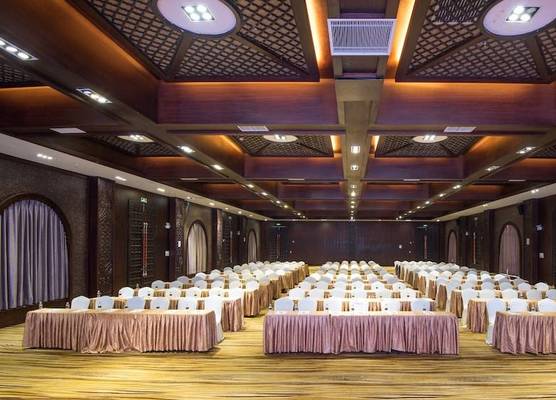 Grand Metropark Bay Hotel Sanya 1