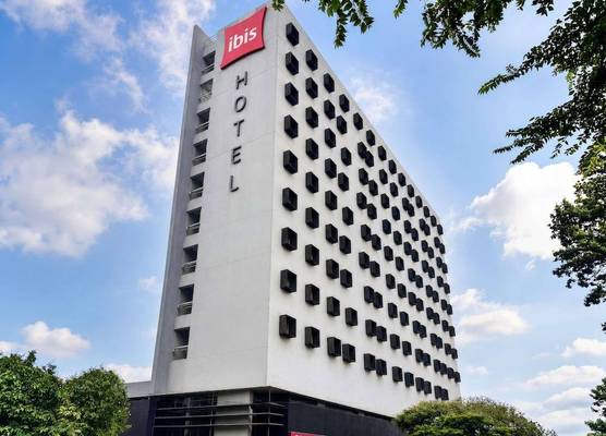 Hotel Ibis Cali Granada 1