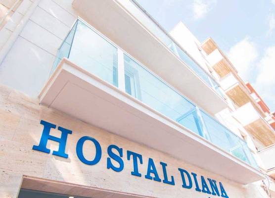 Blu Hostal Diana 1