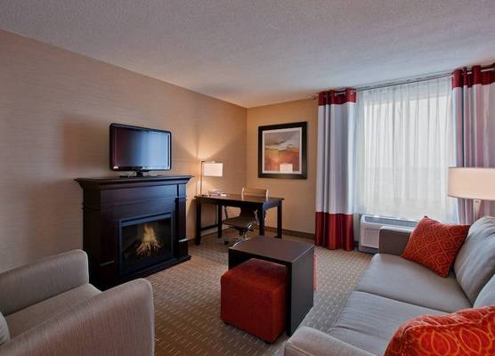 Holiday Inn Express & Suites CHATHAM SOUTH by IHG 1