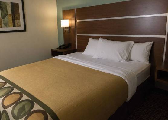 Quality Inn Jackson North 1