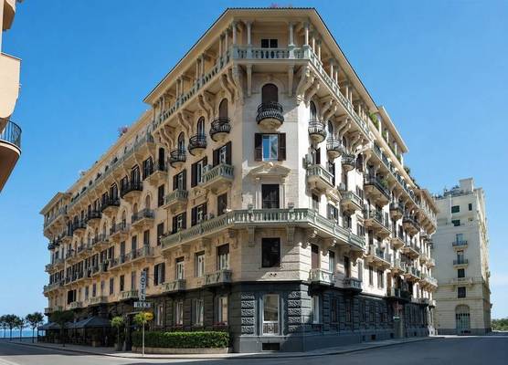 Rex Lifestyle Hotel 1