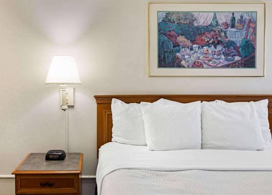 La Quinta Inn by Wyndham El Paso East Lomaland 1