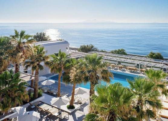 Kamari Beach Hotel 1
