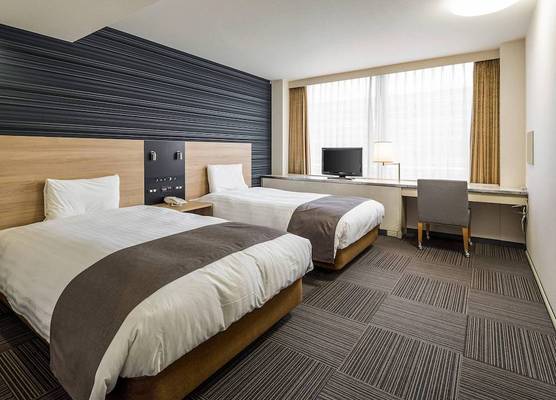 Comfort Hotel Hakata 1