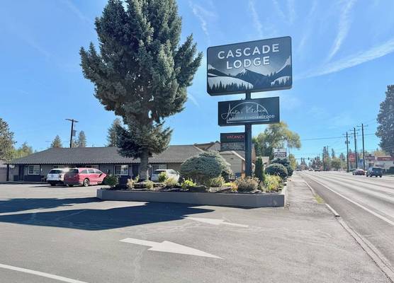 Cascade Lodge Boutique 1