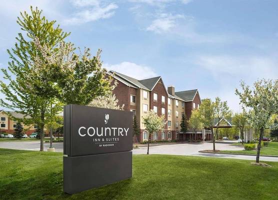 Country Inn & Suites by Radisson, Novi, MI 1