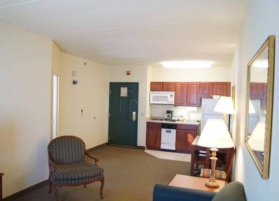 Clarion Suites at the Alliant Energy Center 1