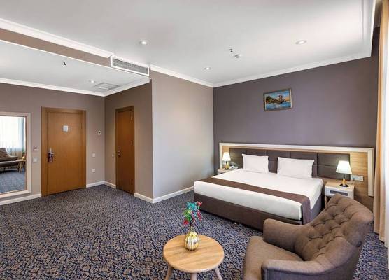 Metro City Hotel Baku 1
