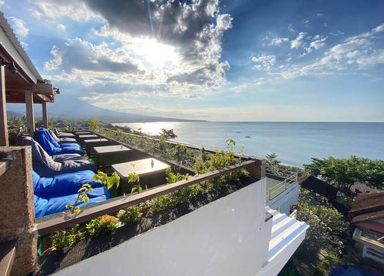 Solaluna Beach Homestay 1