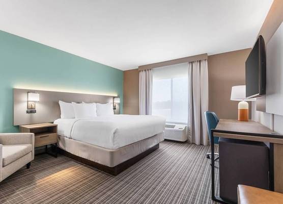 Comfort Inn & Suites Marion I-57 1