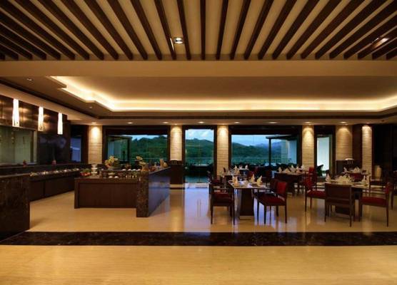 Golden Tulip Panchkula 1