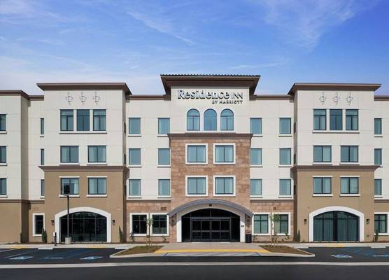 Residence Inn by Marriott Claremont 1