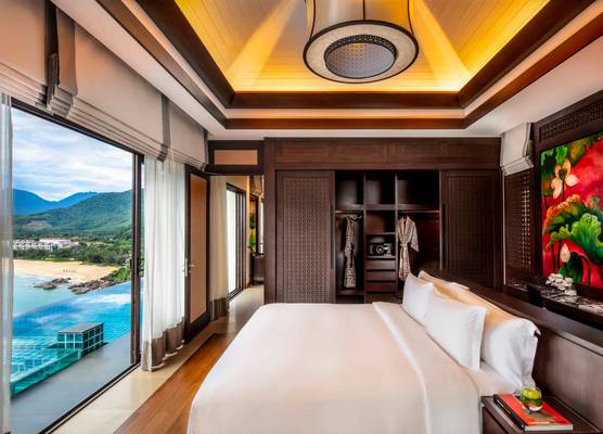 Banyan Tree Lang Co 1