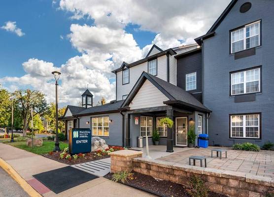 MainStay Suites Sterling near Dulles Town Center 1
