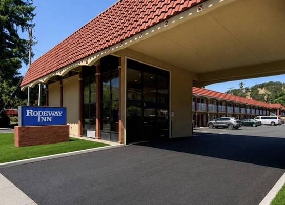 Rodeway Inn 1