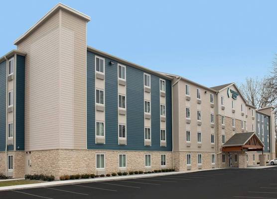 WoodSpring Suites Merrillville 1