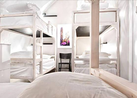 Ramilton Old Town Hostel 1