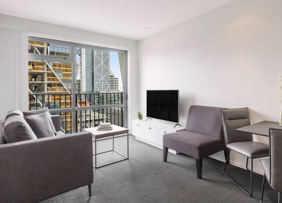Auckland Harbour Suites 1