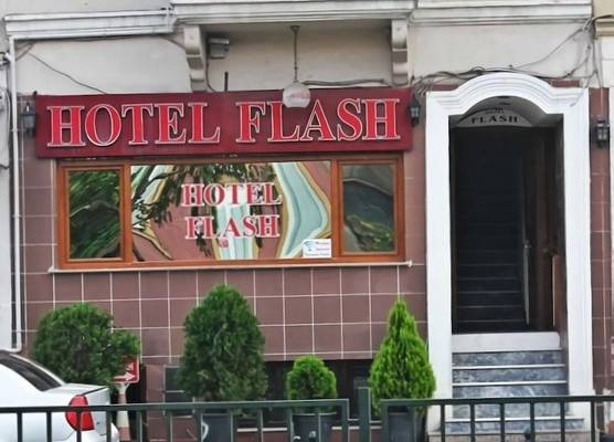 Hotel Flash 1