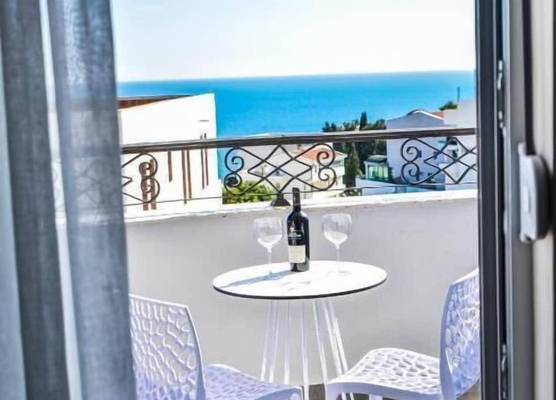 Padam Hotel & SPA 1