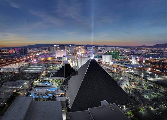 Luxor 1