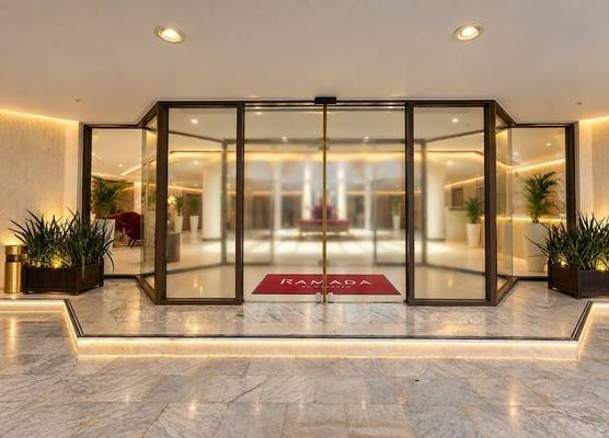 Ramada by Wyndham Abu Dhabi Al Sharia 1