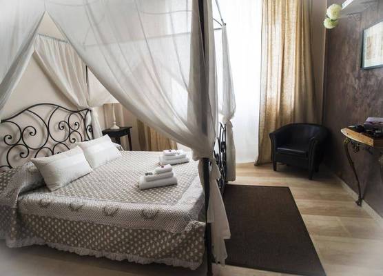 Vatican Rooms Accommodation 1