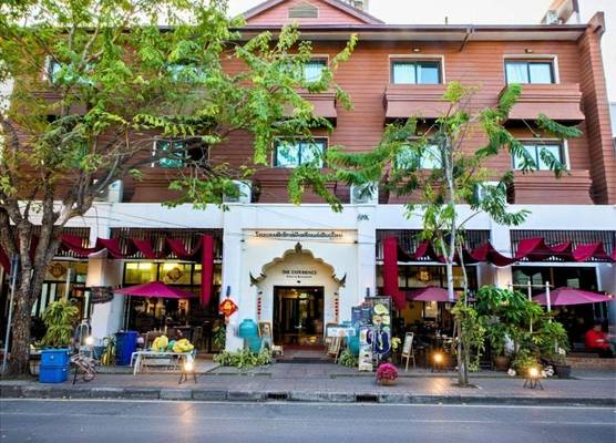 The Experience Walking Street Chiang Mai 1
