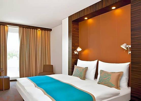 Motel One Rostock 1