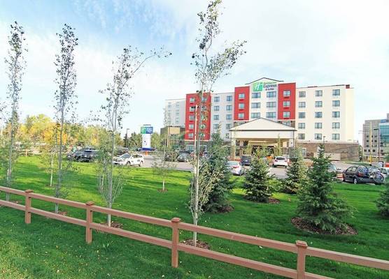 Holiday Inn Express & Suites CALGARY NW - UNIVERSITY AREA by IHG 1