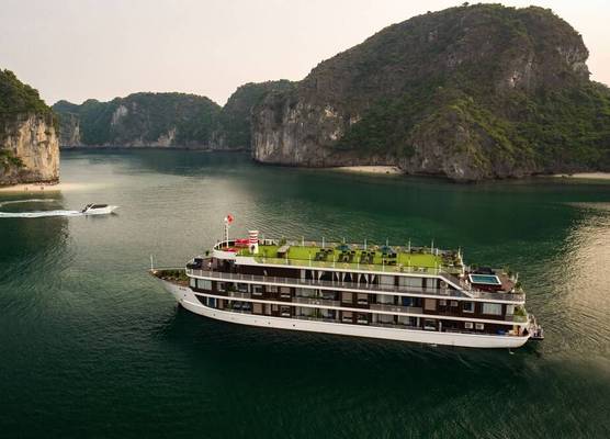 Doris Cruise 1