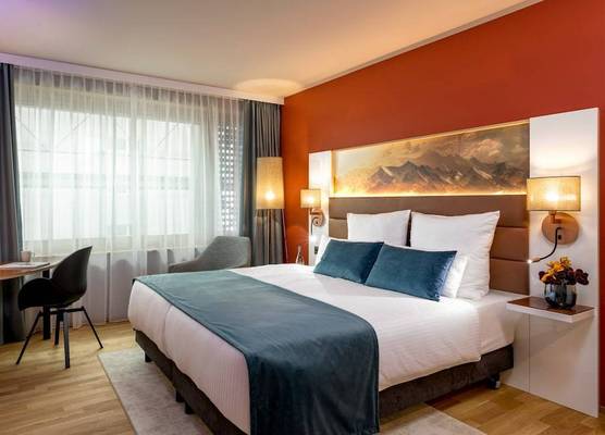 Leonardo Hotel Zurich Airport 1