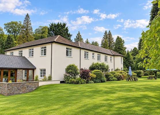 Nant Ddu Lodge Hotel & Spa by Belvilla 1