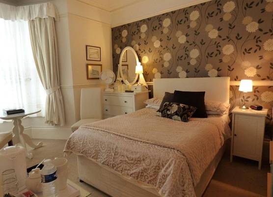 Maison Dieu Guest House 1