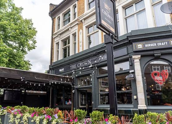 The Crown Hostel & Bar 1