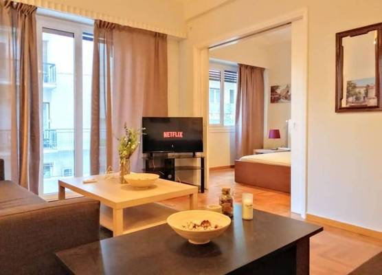 Comfortable apartment in Acropolis 1