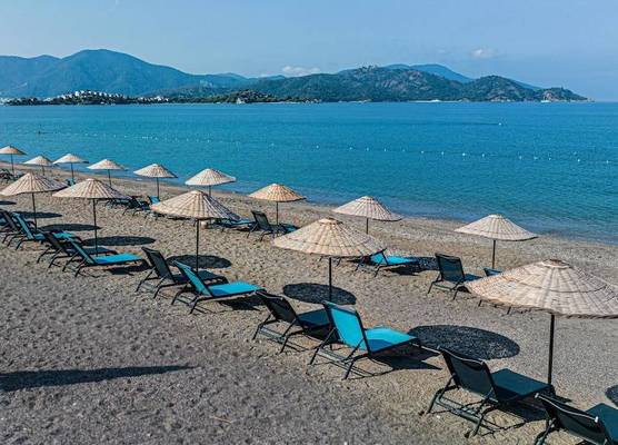 Uras Beach Hotel 1