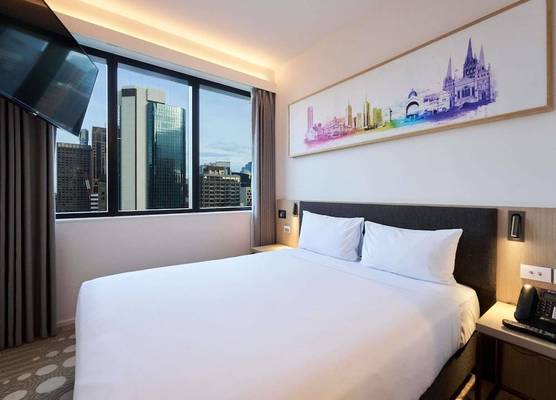 ibis Melbourne Central 1