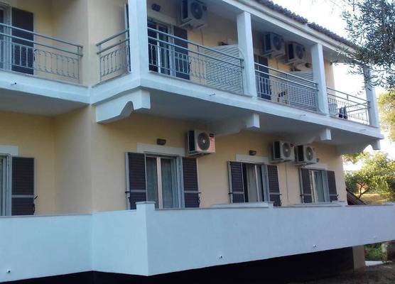 FULL HOUSE KAVOS 1