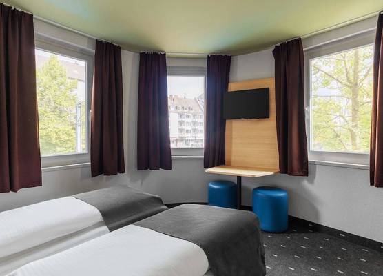 B&B Hotel Düsseldorf City-Süd 1